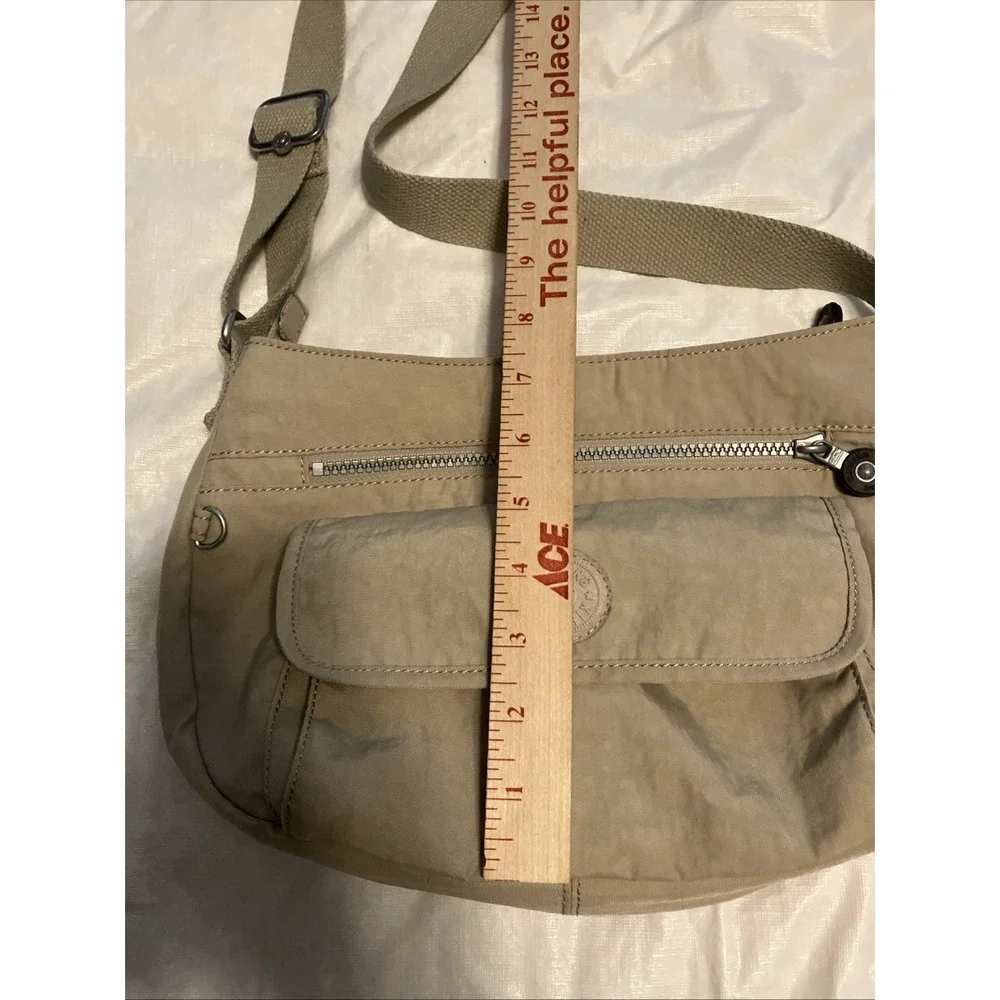 Kipling khaki nylon